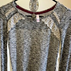 Xhiliration gray/cream/burgundy top with lace insets and longer sheer underlay